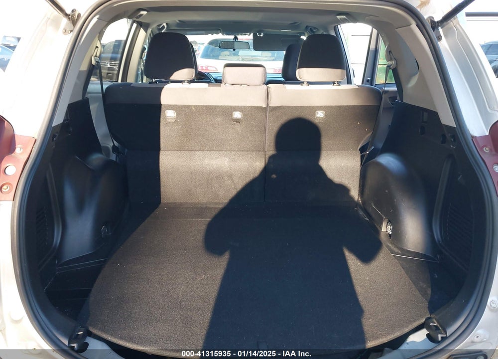 2013 TOYOTA RAV4 XLE VIN: 2T3WFREV0DW042381