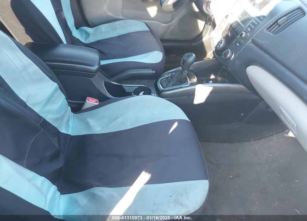 2013 KIA FORTE VIN: KNAFU4A28D5720514