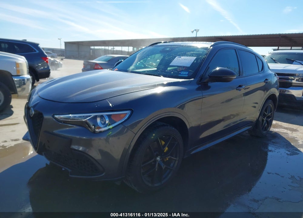2021 ALFA ROMEO STELVIO TI AWD VIN: ZASPAKBN6M7D11100