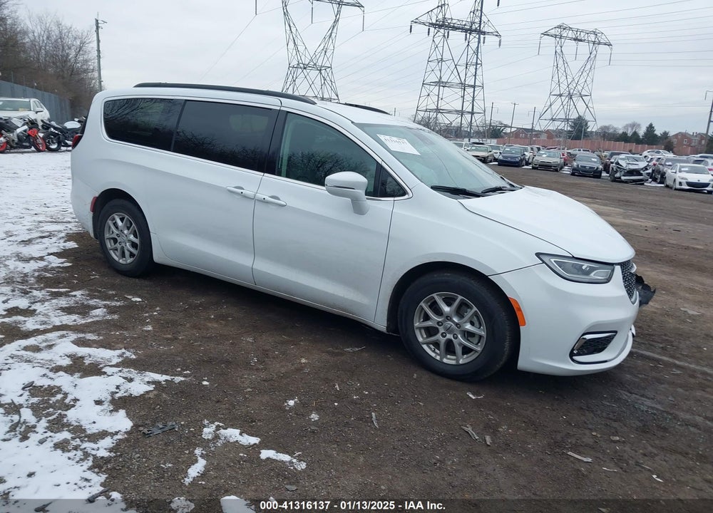2022 CHRYSLER PACIFICA TOURING L VIN: 2C4RC1BG3NR162104