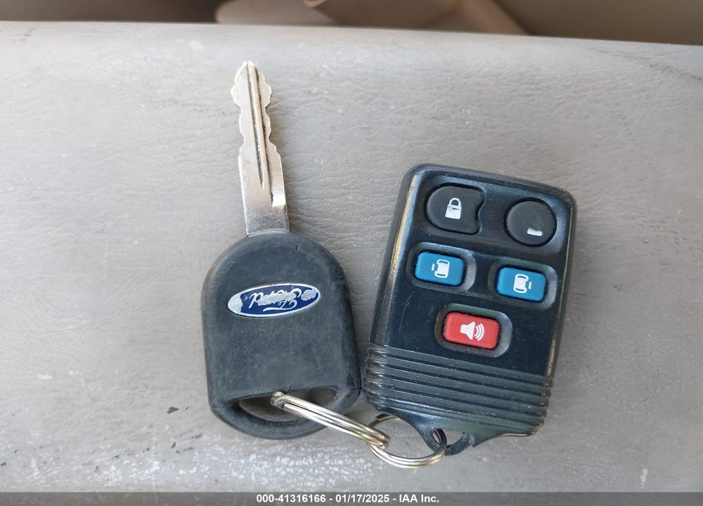 2002 FORD WINDSTAR LIMITED VIN: 2FMDA58432BB77383