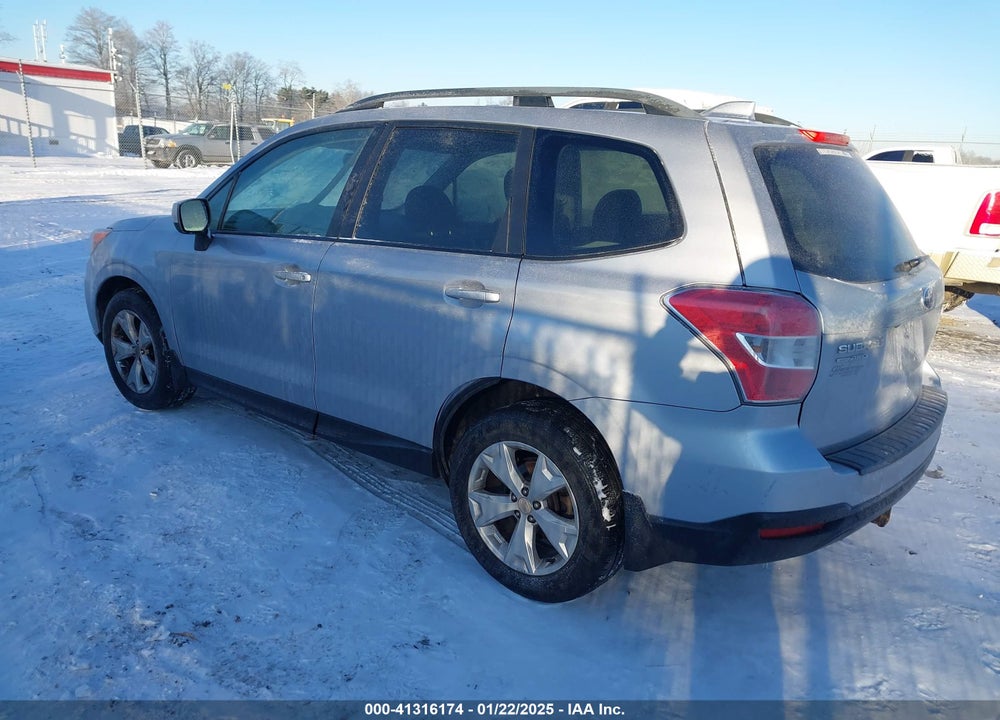2016 SUBARU FORESTER 2.5I PREMIUM VIN: JF2SJADC0GH516582