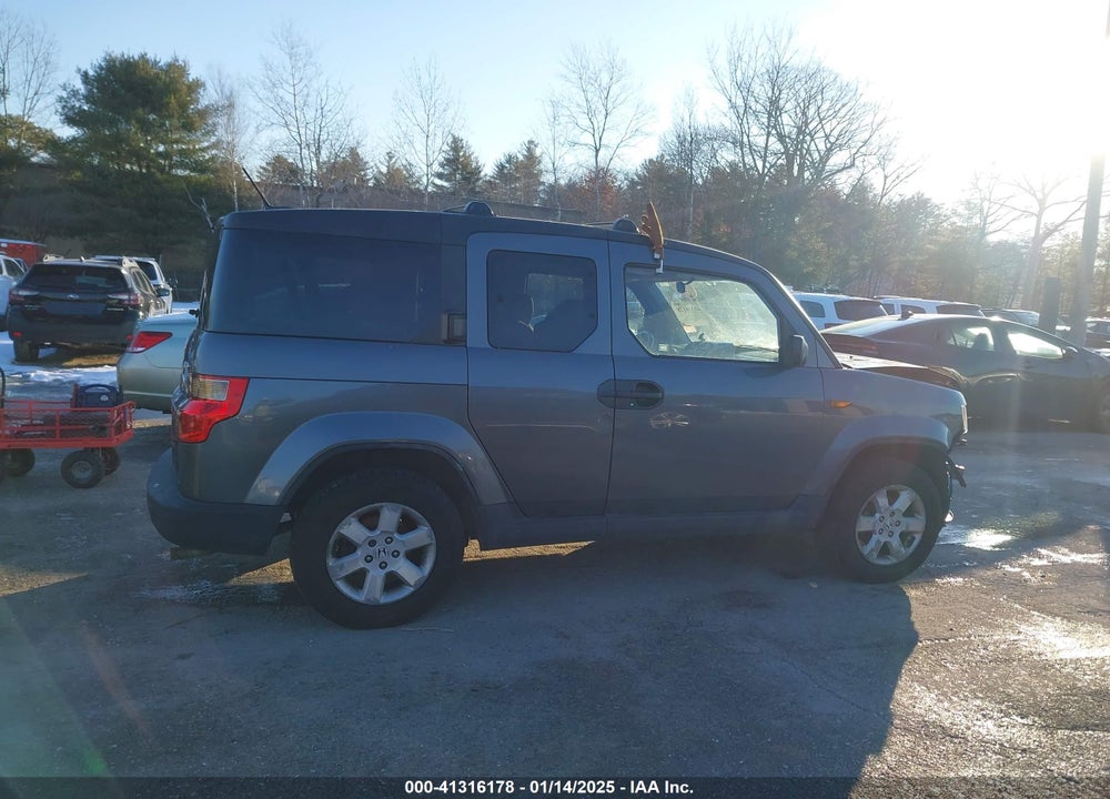 2011 HONDA ELEMENT EX VIN: 5J6YH2H77BL001165