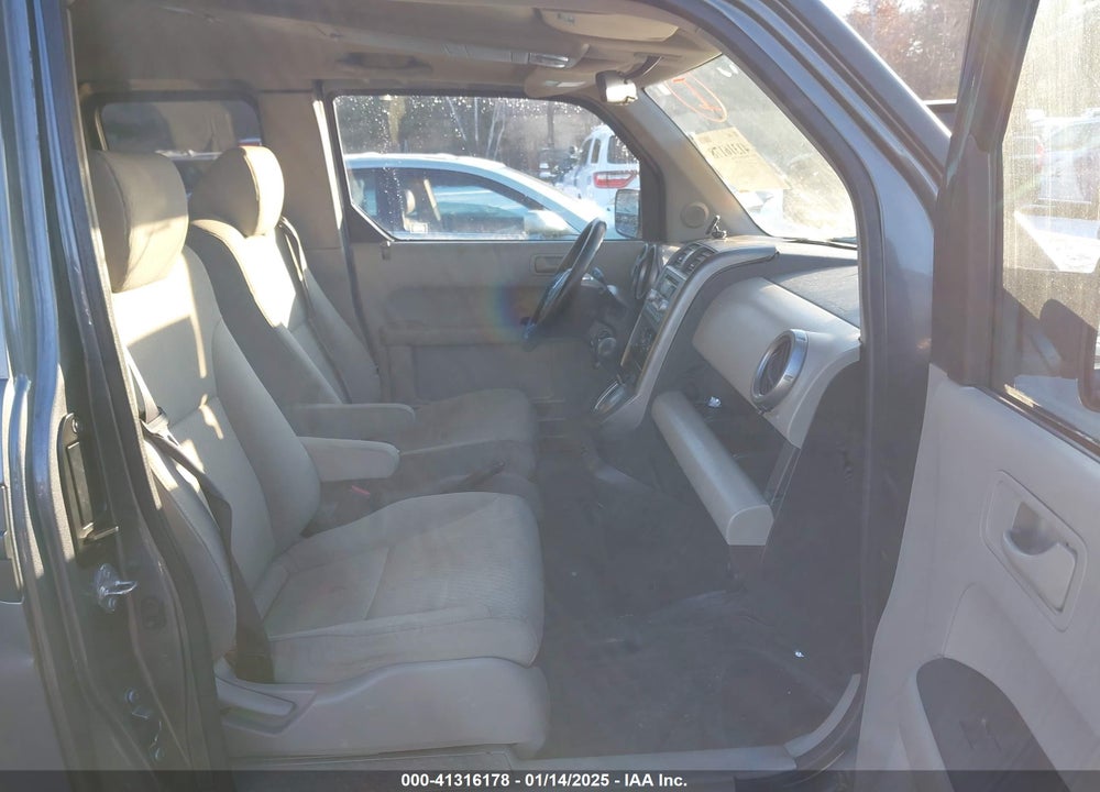 2011 HONDA ELEMENT EX VIN: 5J6YH2H77BL001165