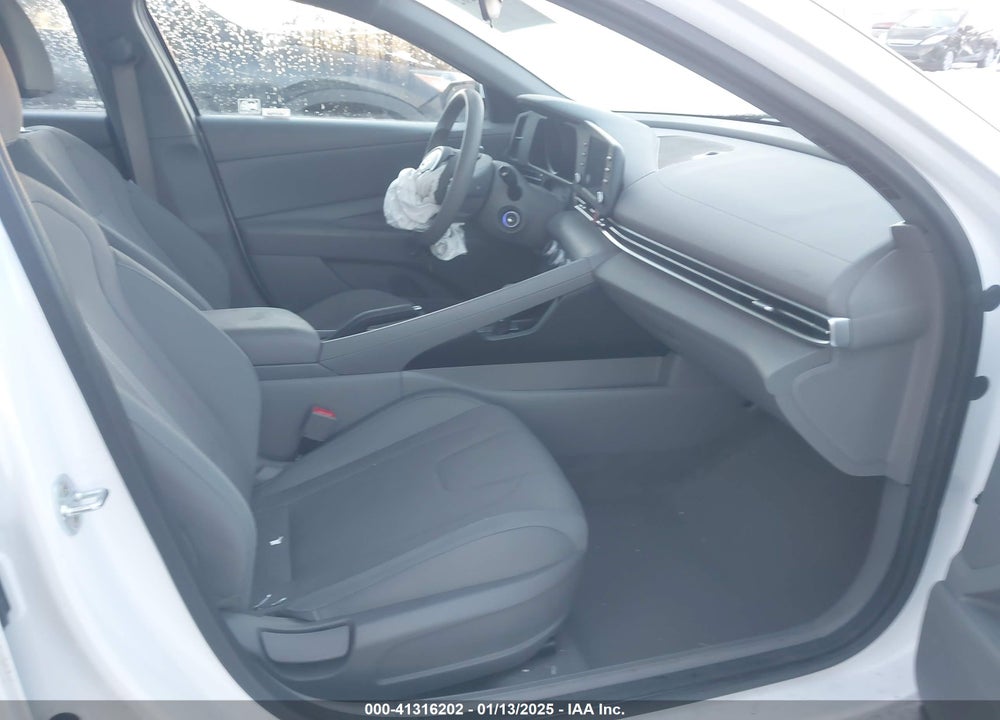 2021 HYUNDAI ELANTRA VIN: 5NPLL4AGXMH050842