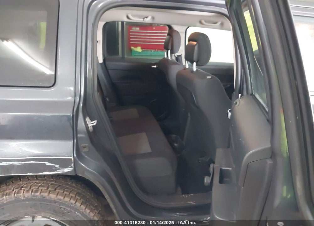 2015 JEEP PATRIOT SPORT VIN: 1C4NJPBB2FD158271