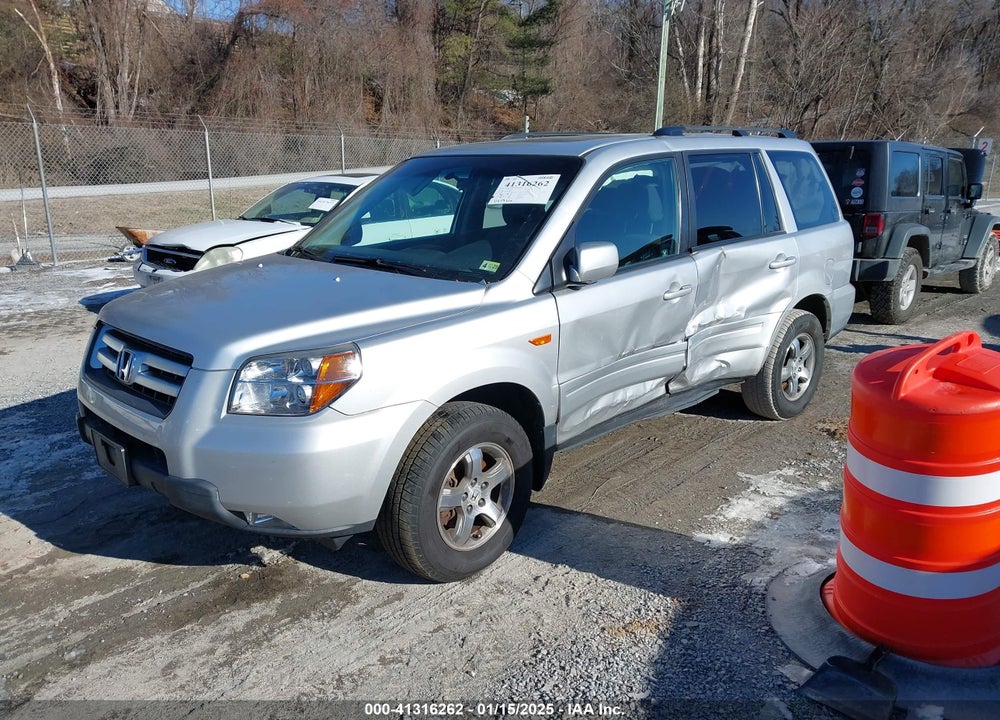 2008 HONDA PILOT SE VIN: 5FNYF18368B005240