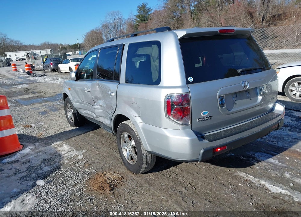 2008 HONDA PILOT SE VIN: 5FNYF18368B005240