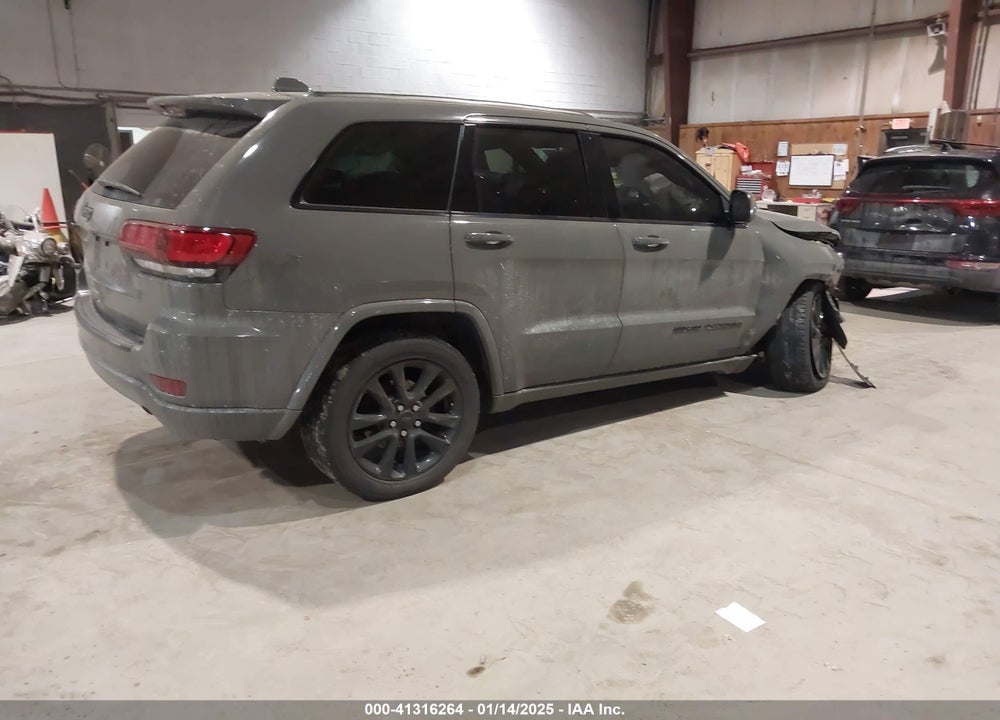 2019 JEEP GRAND CHEROKEE ALTITUDE 4X4 VIN: 1C4RJFAG9KC667394