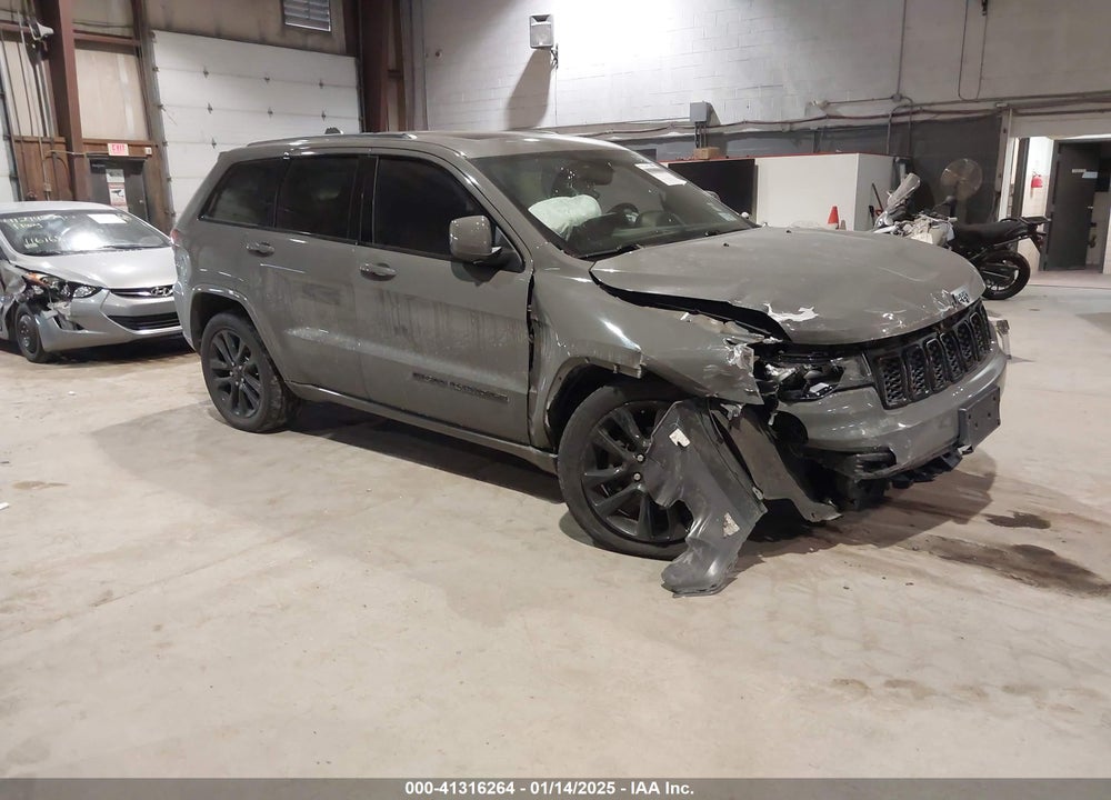 2019 JEEP GRAND CHEROKEE ALTITUDE 4X4 VIN: 1C4RJFAG9KC667394