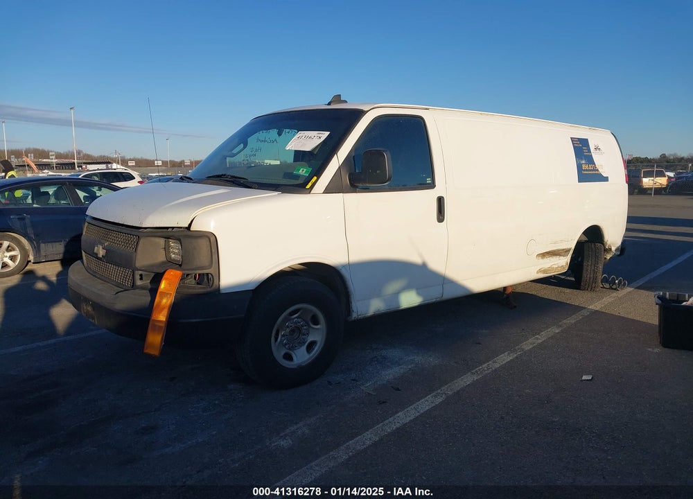 2017 CHEVROLET EXPRESS 2500 WORK VAN VIN: 1GCWGBFF2H1122605