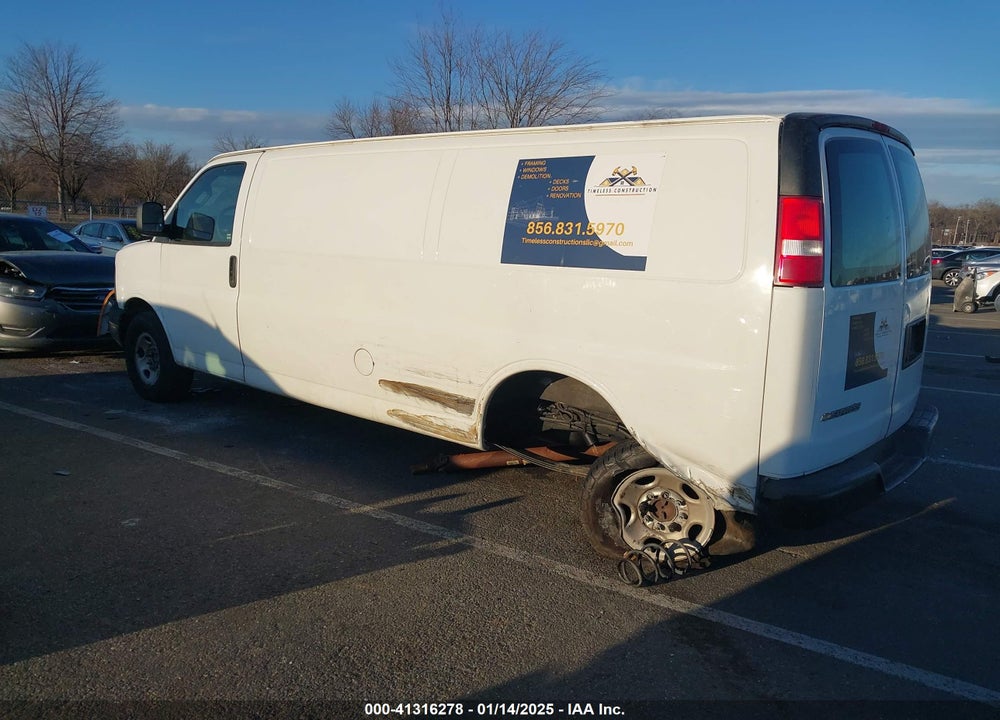 2017 CHEVROLET EXPRESS 2500 WORK VAN VIN: 1GCWGBFF2H1122605