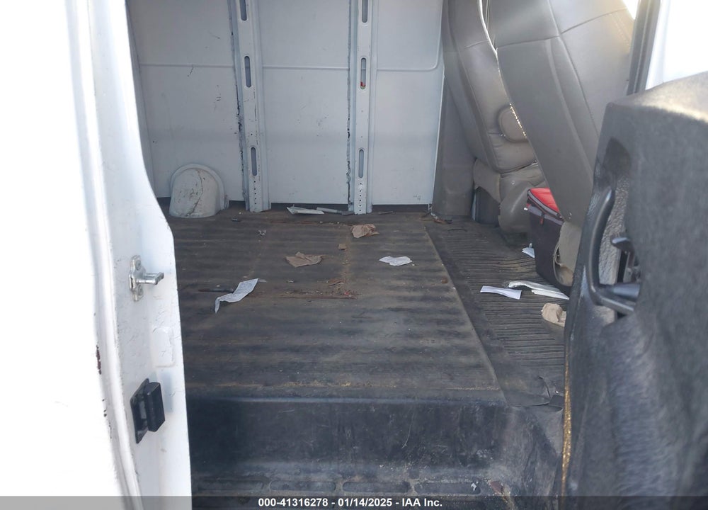 2017 CHEVROLET EXPRESS 2500 WORK VAN VIN: 1GCWGBFF2H1122605