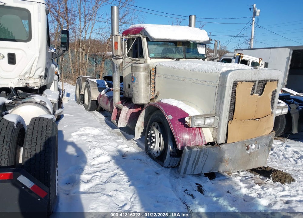 2002 PETERBILT 379 VIN: 1XP5D60X22D577021