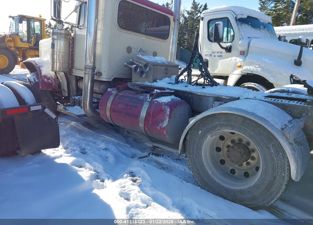 2002 PETERBILT 379 VIN: 1XP5D60X22D577021