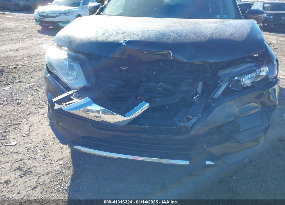 2018 NISSAN ROGUE SV VIN: 5N1AT2MV9JC816987