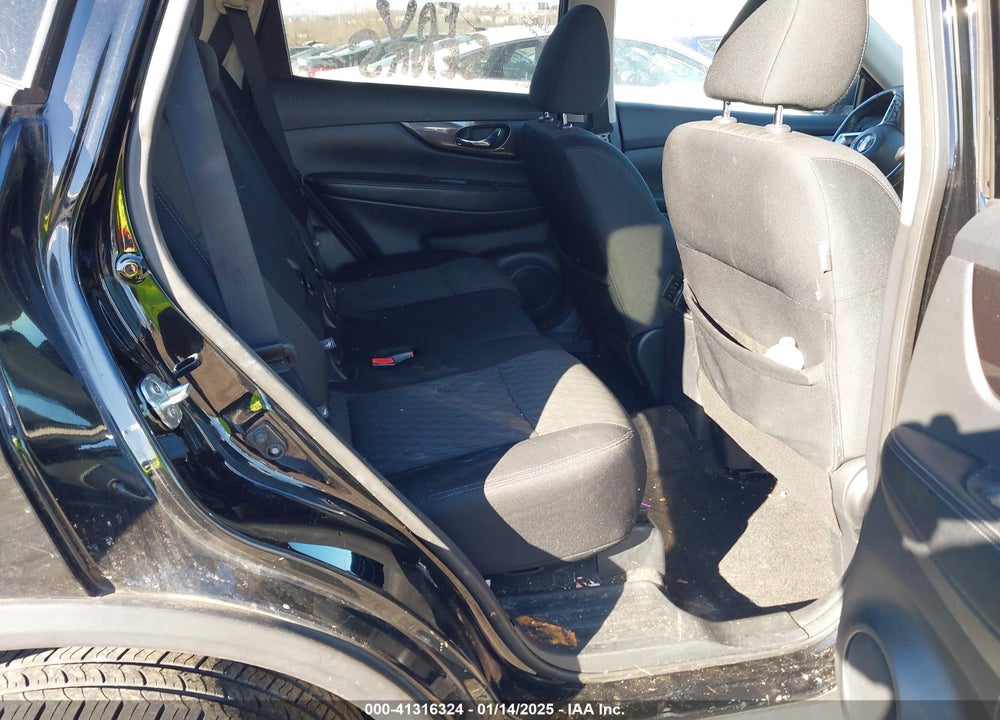 2018 NISSAN ROGUE SV VIN: 5N1AT2MV9JC816987