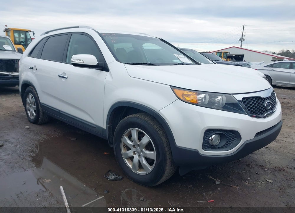 2012 KIA SORENTO LX VIN: 5XYKT3A67CG294774