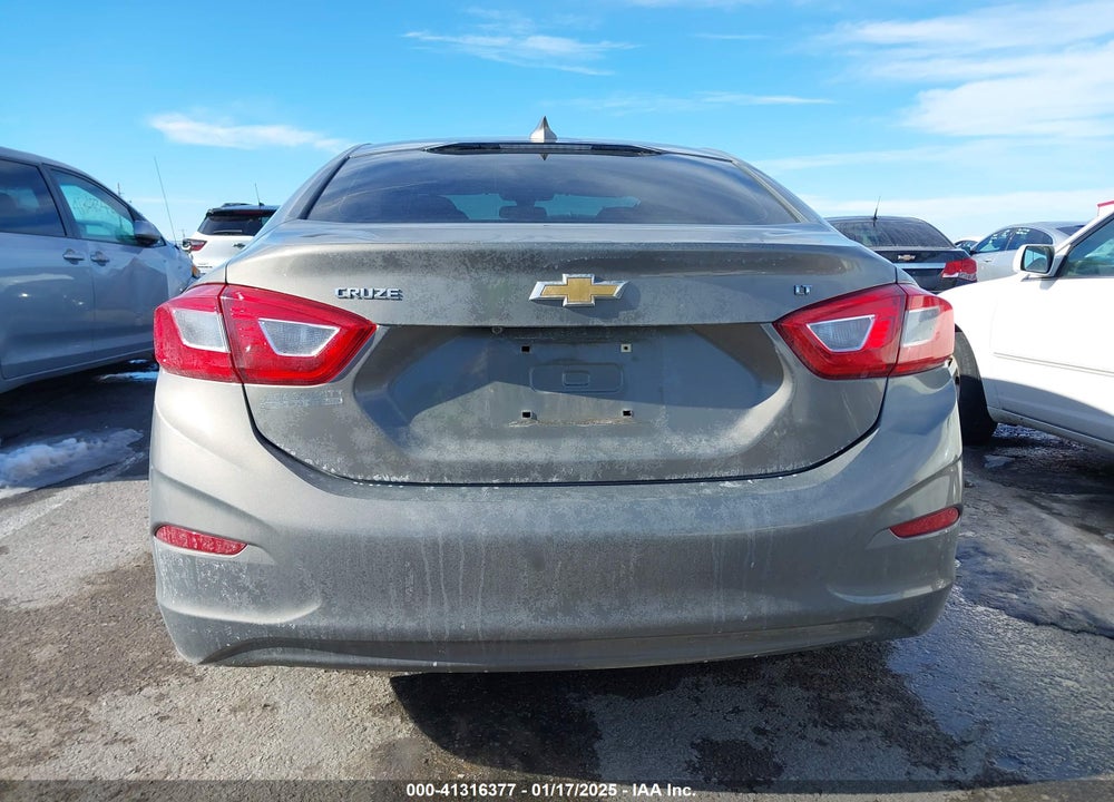 2018 CHEVROLET CRUZE LT AUTO VIN: 1G1BE5SM6J7205007