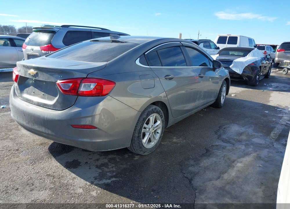 2018 CHEVROLET CRUZE LT AUTO VIN: 1G1BE5SM6J7205007
