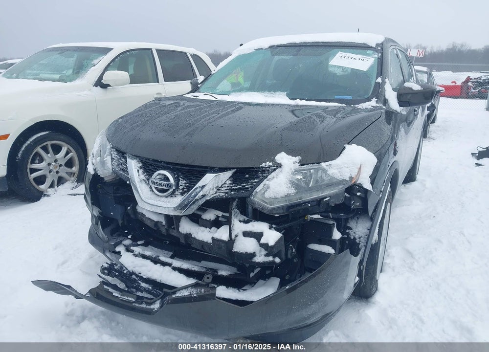 2016 NISSAN ROGUE S VIN: KNMAT2MV1GP704626