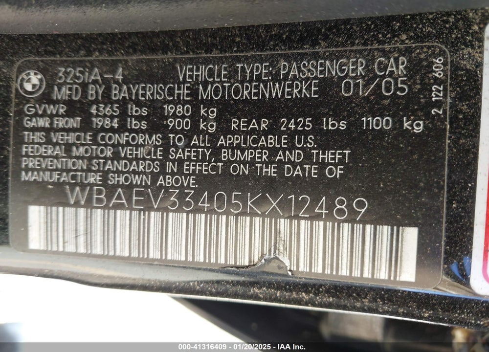 2005 BMW 325I VIN: WBAEV33405KX12489