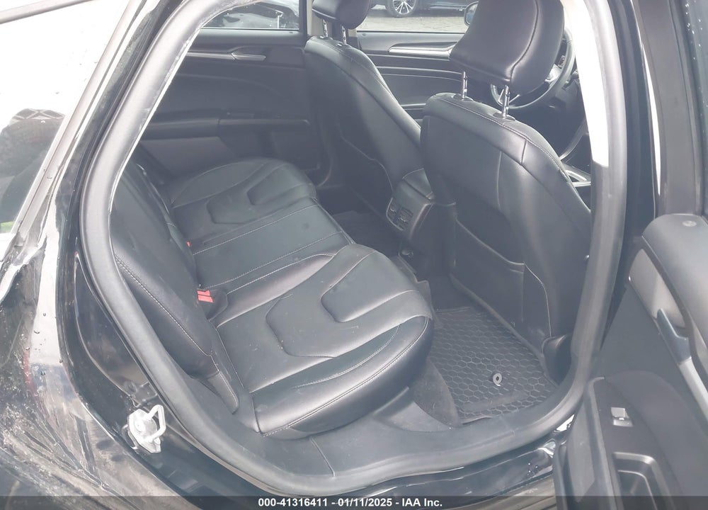 2018 FORD FUSION VIN: 3FA6P0K92JR272462