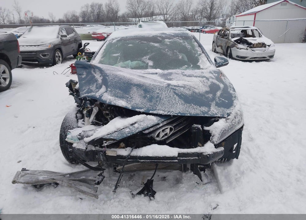 2015 HYUNDAI SONATA VIN: 5NPE34AF6FH097238