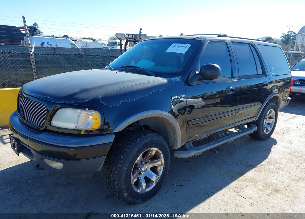 2001 FORD EXPEDITION XLT VIN: 1FMFU16L91LB47872