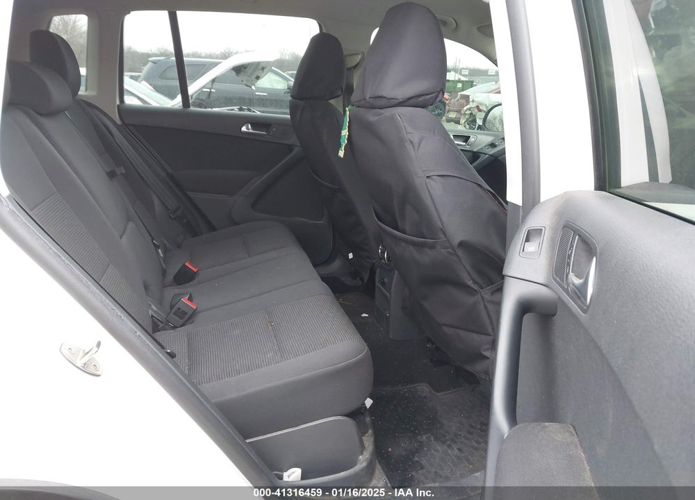 2013 VOLKSWAGEN TIGUAN S/SE/SEL VIN: WVGBV3AX1DW586942