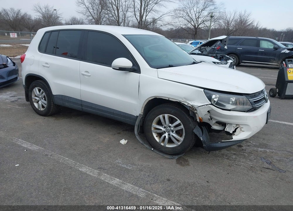 2013 VOLKSWAGEN TIGUAN S/SE/SEL VIN: WVGBV3AX1DW586942