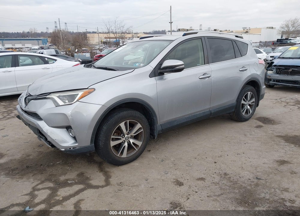 2018 TOYOTA RAV4 VIN: JTMRFREV3JJ223093
