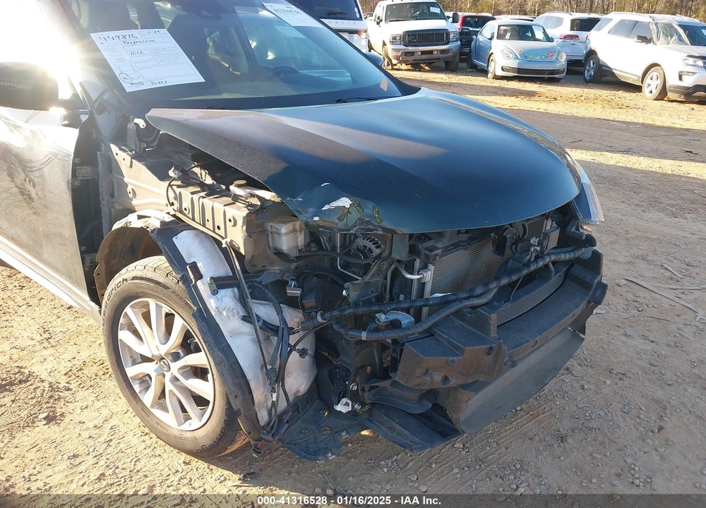 2019 NISSAN ROGUE VIN: 5N1AT2MT0KC702974