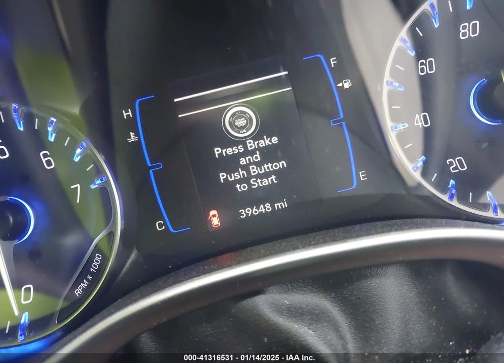 2018 CHRYSLER PACIFICA TOURING L VIN: 2C4RC1BG2JR131582