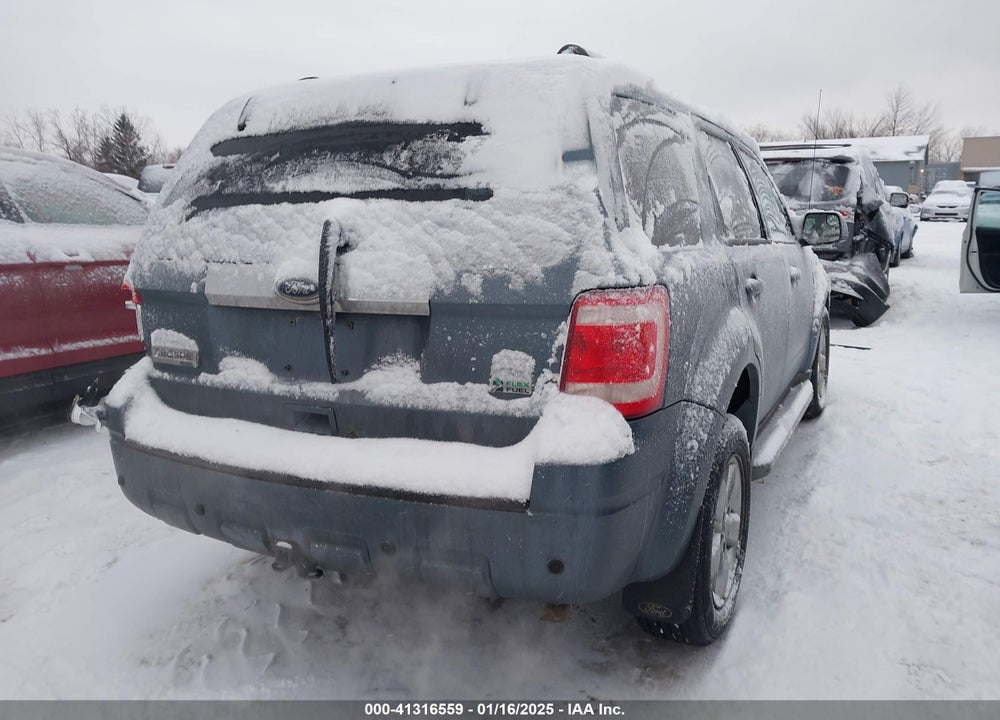 2010 FORD ESCAPE LIMITED VIN: 1FMCU9EG2AKB61897