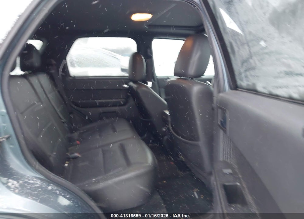 2010 FORD ESCAPE LIMITED VIN: 1FMCU9EG2AKB61897