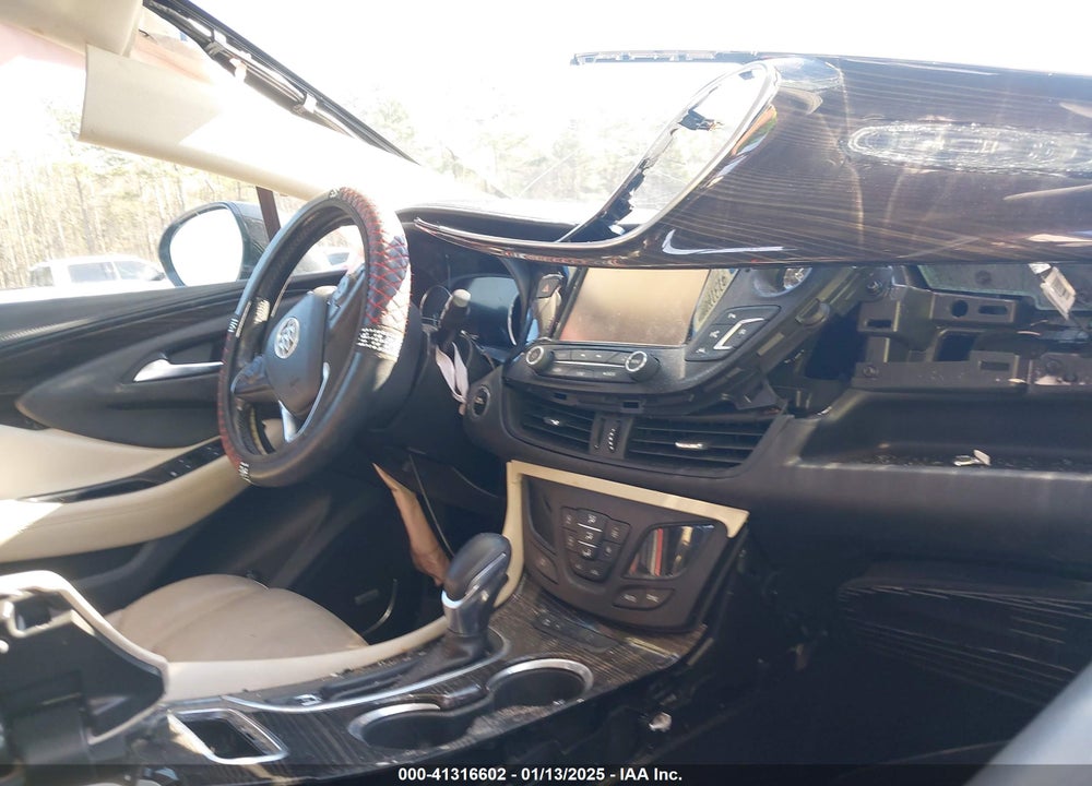 2019 BUICK ENVISION AWD PREMIUM II VIN: LRBFX4SX6KD019671