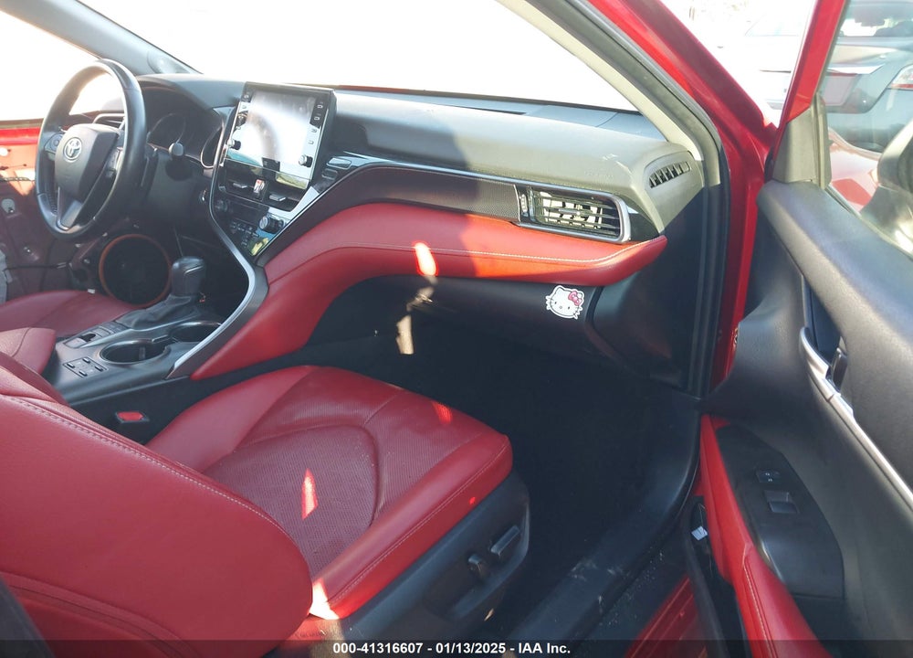 2021 TOYOTA CAMRY VIN: 4T1K61AK3MU402408