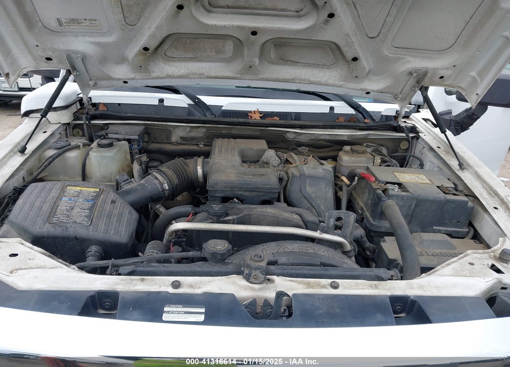 2008 HUMMER H3 SUV VIN: 5GTEN13E188185413