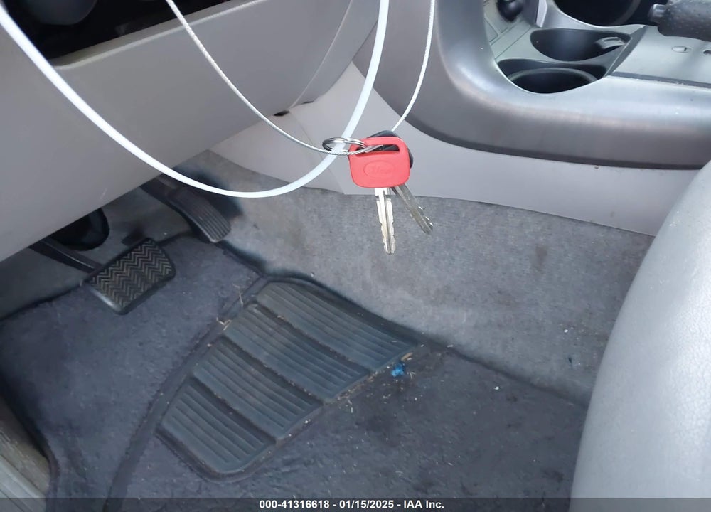 2007 TOYOTA RAV4 VIN: JTMZD33V775044806