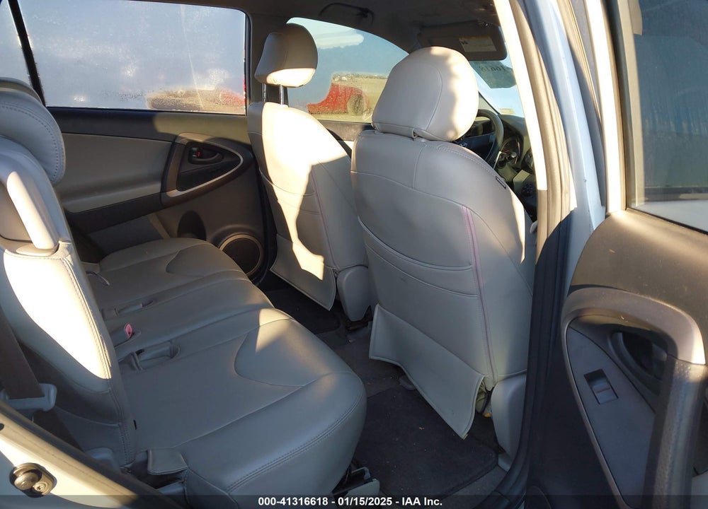2007 TOYOTA RAV4 VIN: JTMZD33V775044806