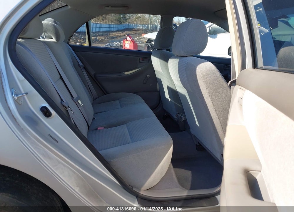 2006 TOYOTA COROLLA VIN: JTDBR32E360068598