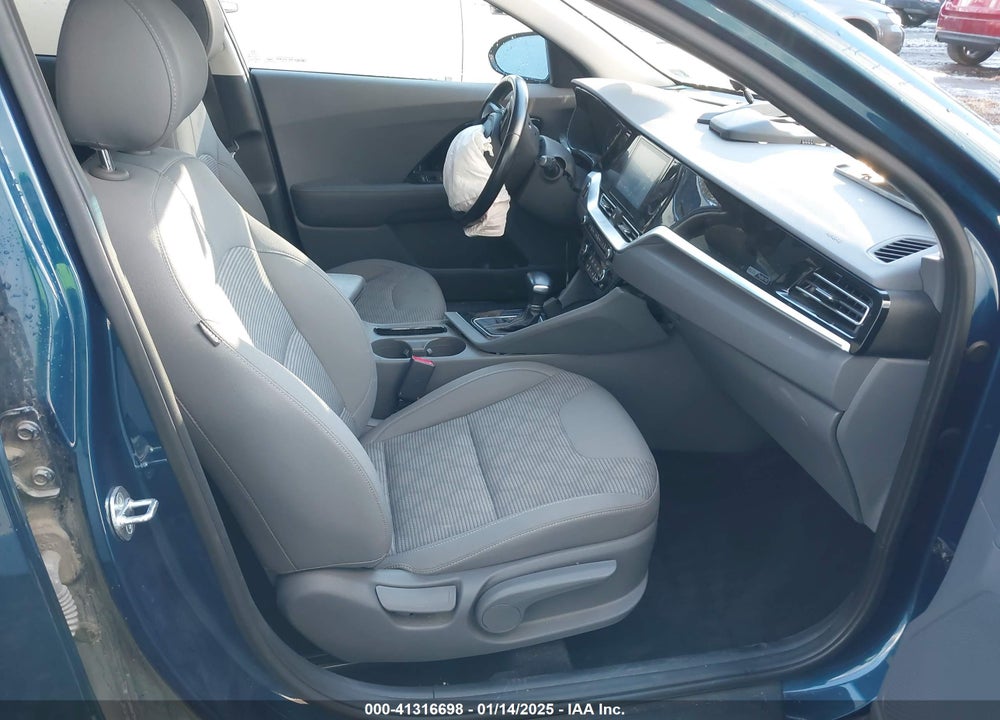 2021 KIA NIRO LXS VIN: KNDCB3LC9M5470230