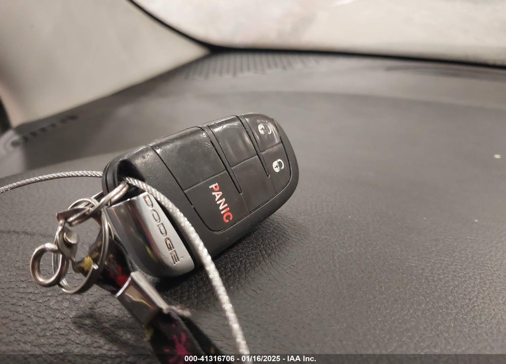 2011 DODGE JOURNEY VIN: 3D4PH1FG3BT503466