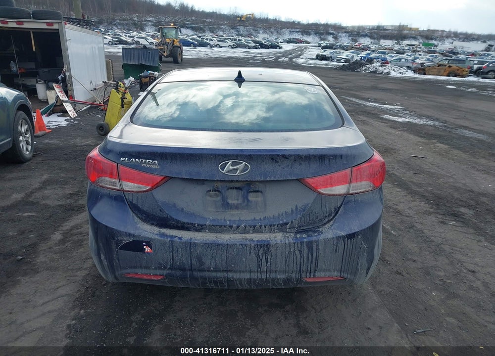 2011 HYUNDAI ELANTRA VIN: 5NPDH4AEXBH021133