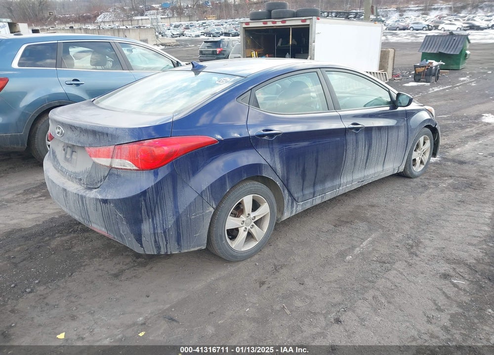 2011 HYUNDAI ELANTRA VIN: 5NPDH4AEXBH021133
