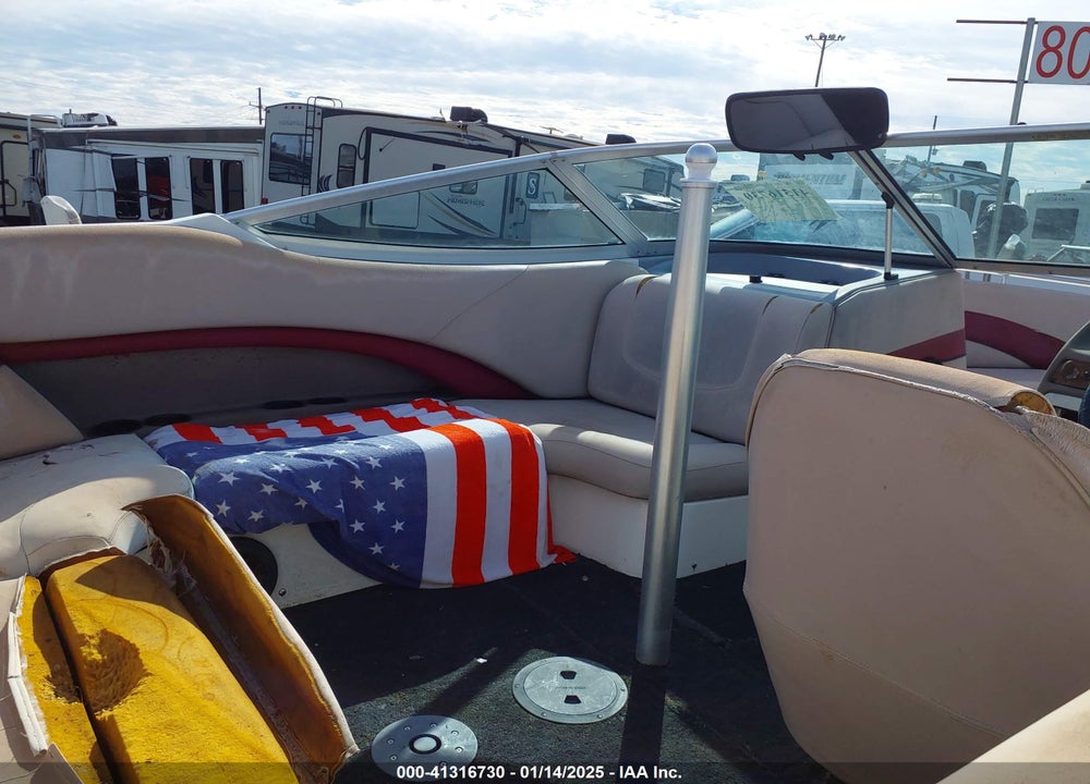 1996 MASTERCRAFT MARISTAR VS200 VIN: 19MB92S15V000038