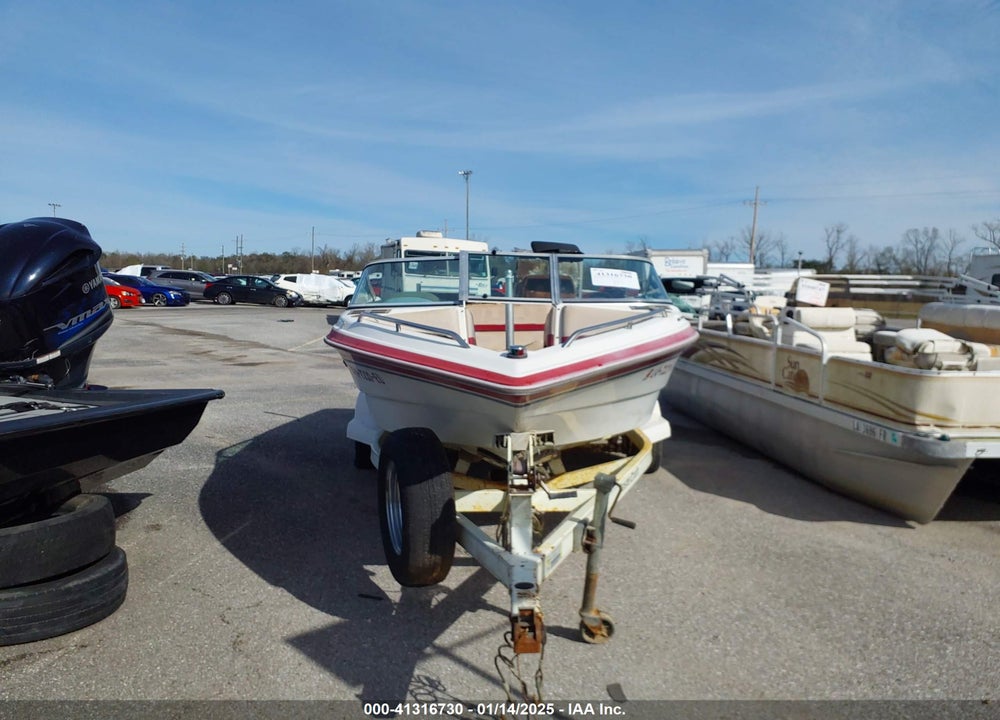 1996 MASTERCRAFT MARISTAR VS200 VIN: 19MB92S15V000038