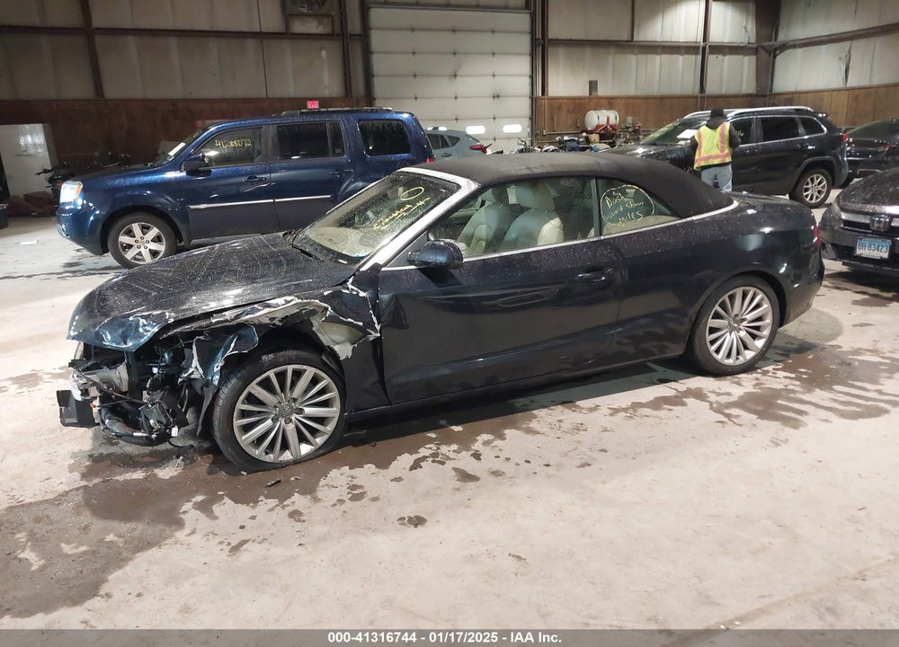 2012 AUDI A5 2.0T PREMIUM VIN: WAULFAFH1CN007753
