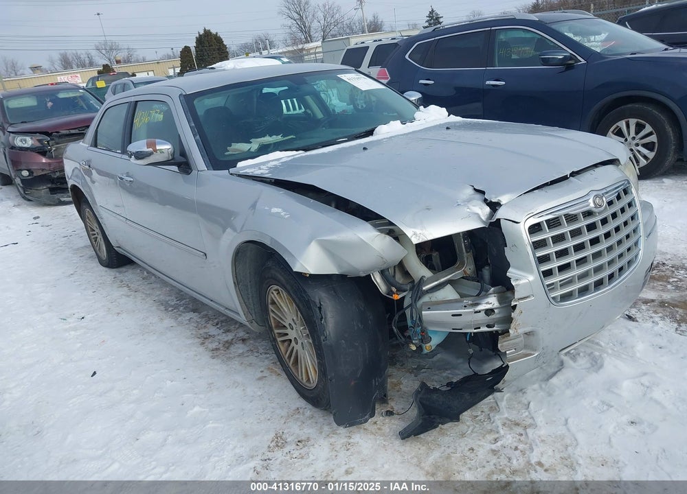 2010 CHRYSLER 300 TOURING VIN: 2C3CA4CD4AH328880
